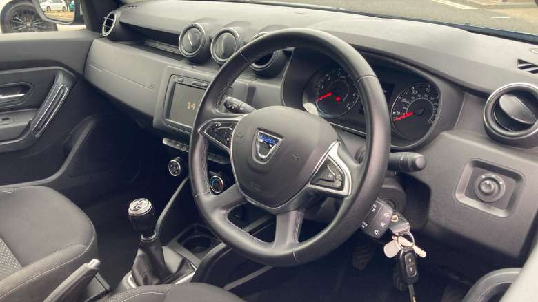 Dacia Duster 1.6 SCe Comfort 5dr Petrol Estate